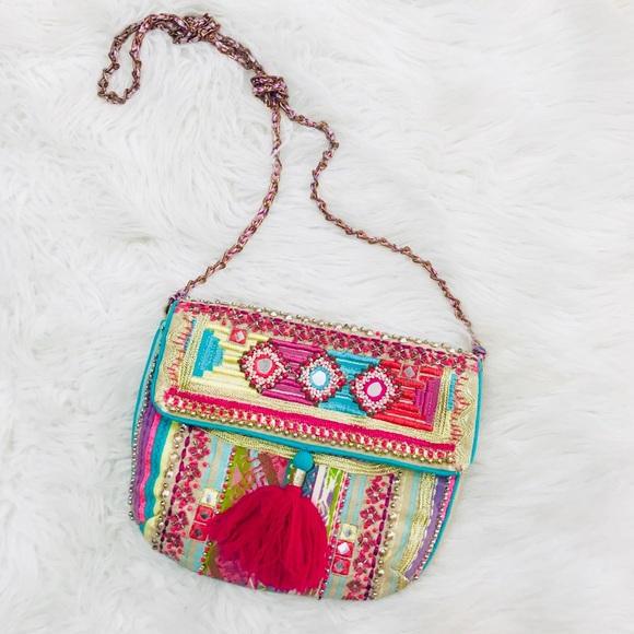 Boutique Handbags - Festival 🎡 Bohemian chic rag crossbody bag